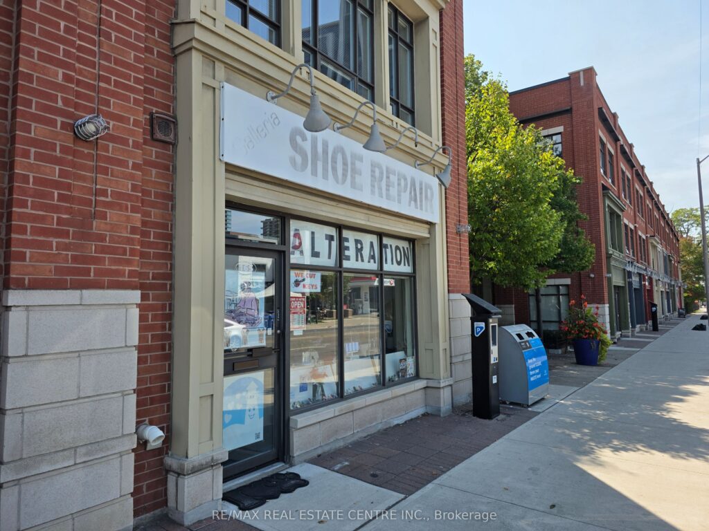 For Sale: 165 Lakeshore Road E, Mississauga, ON L5G 4T9, Mississauga, ON - Property Photo