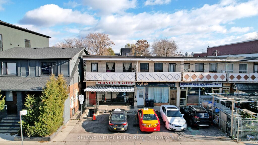 For Sale: 349 Oakwood Avenue A, Toronto C03, ON M6E 2W1, Toronto C03, ON - Property Photo