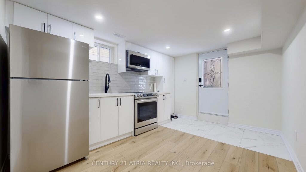 For Lease: 57 Saddle Ridge Drive Lower A, Toronto C13, ON M4A 1Z6, Toronto C13, ON - Property Photo