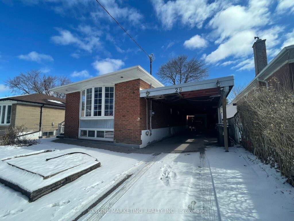 For Lease: 29 Tremely Crescent Bsmt Room, Toronto E08, ON M1K 3Y8, Toronto E08, ON - Property Photo