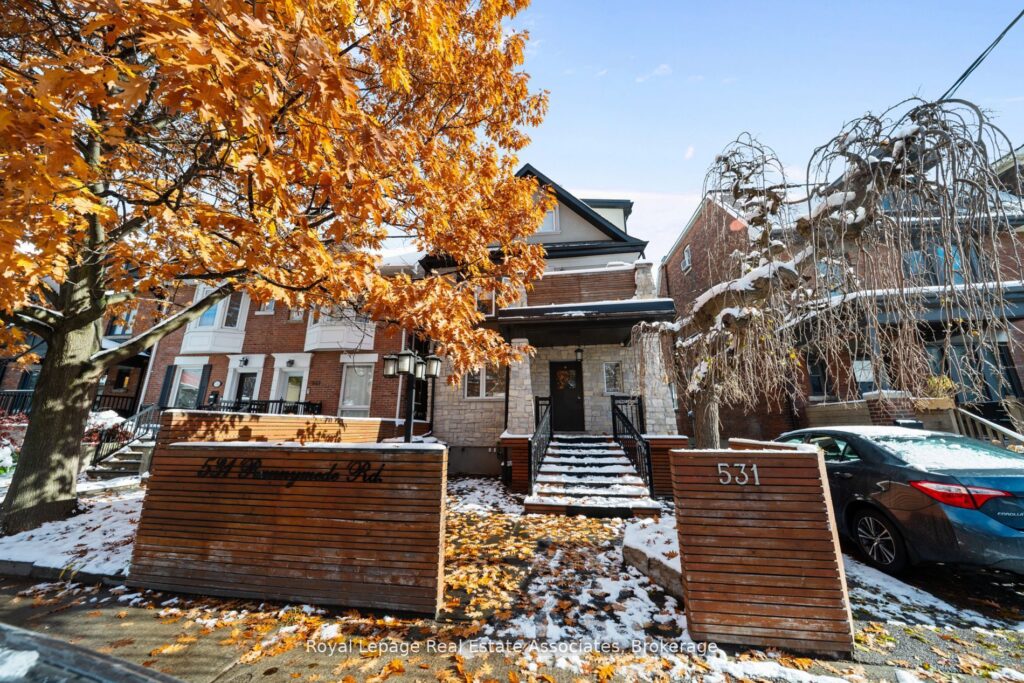 For Lease: 531 Runnymede Road 1, Toronto W02, ON M6S 2Z8, Toronto W02, ON - Property Photo
