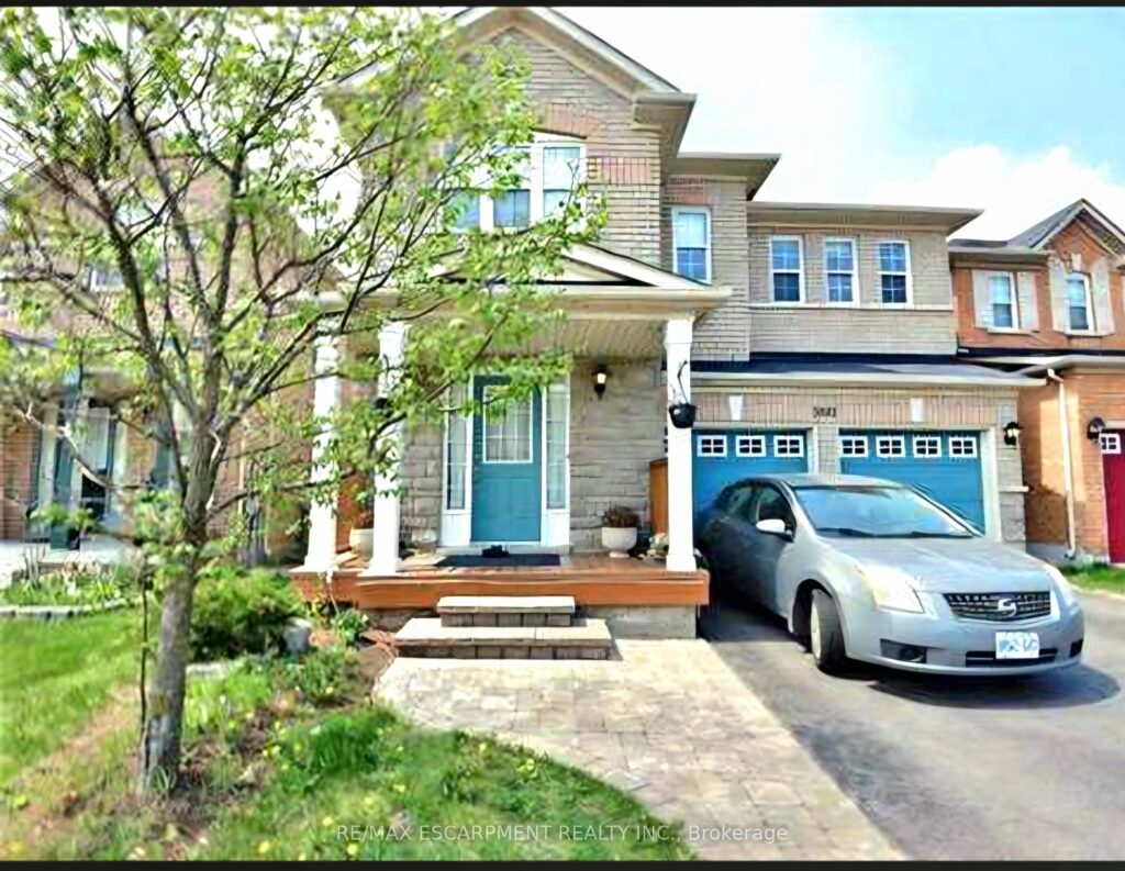 For Lease: 3881 Brinwood Gate, Mississauga, ON L5M 7H3, Mississauga, ON - Property Photo