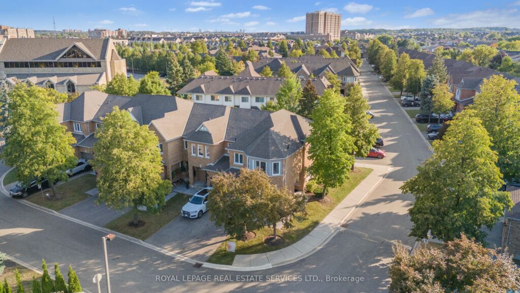 For Sale: 5230 Glen Erin Drive 63, Mississauga, ON L5M 5Z7, Mississauga, ON - Property Photo