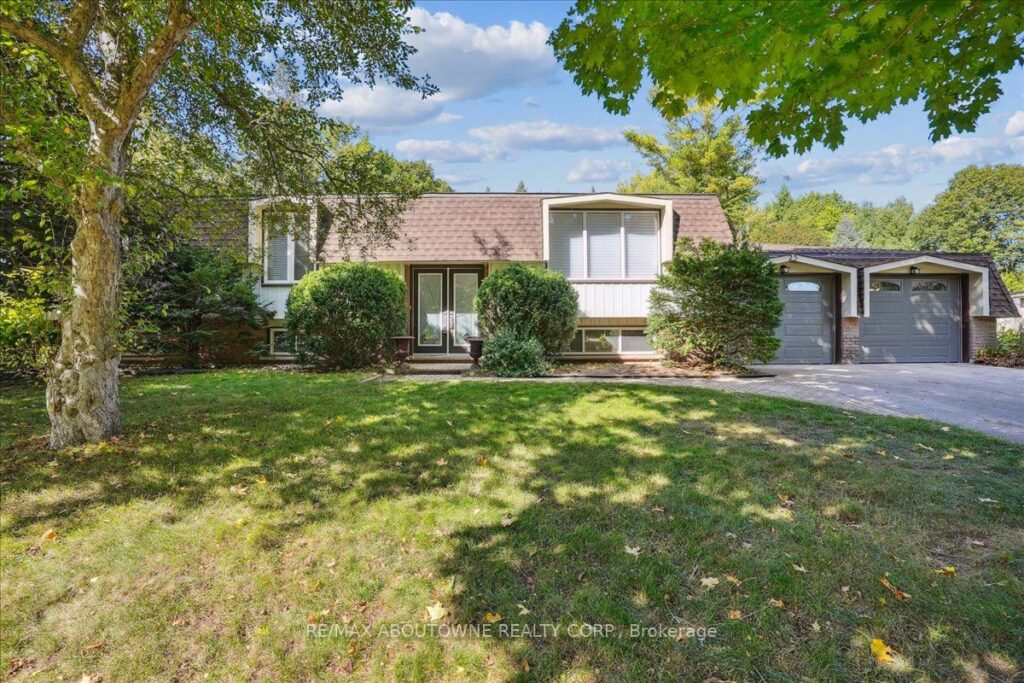 For Sale: 25 Bannisdale Way, Hamilton, ON L0R 1H2, Hamilton, ON - Property Photo