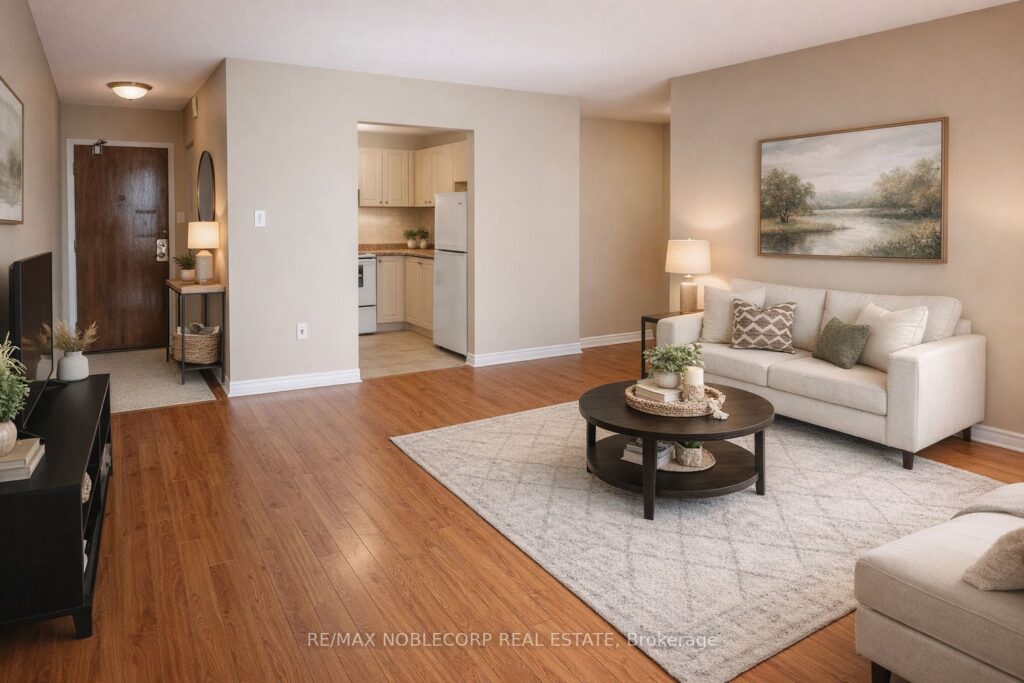 For Sale: 64 Benton Street 901, Kitchener, ON N2G 4L9, Kitchener, ON - Property Photo