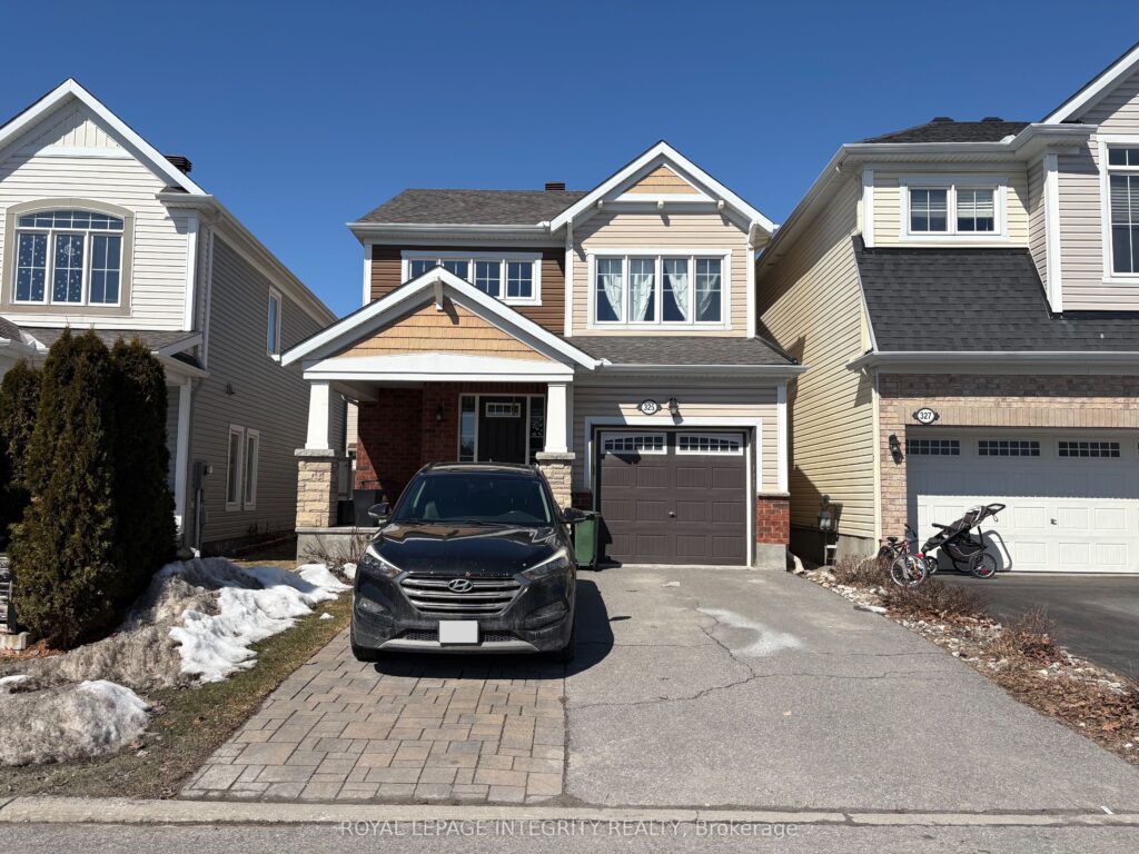 For Lease: 325 MEADOWBREEZE Drive, Kanata, ON K2M 0J7, Kanata, ON - Property Photo