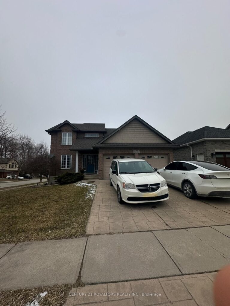 For Sale: 100 Southview Court, Woodstock, ON N4S 9A5, Woodstock, ON - Property Photo