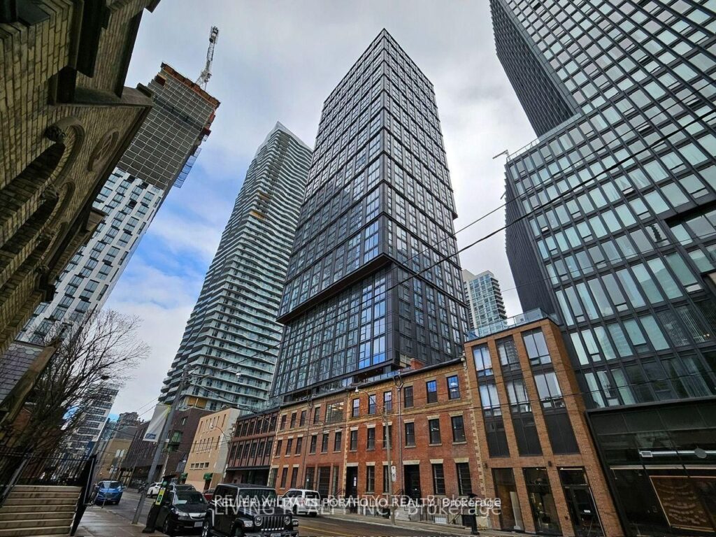 For Lease: 82 Dalhousie Street 3508, Toronto C08, ON M5B 0C5, Toronto C08, ON - Property Photo