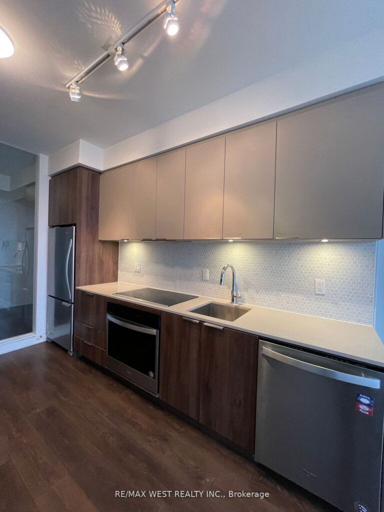 For Lease: 2 Sonic Way 2901, Toronto C11, ON M3C 0P2, Toronto C11, ON - Property Photo