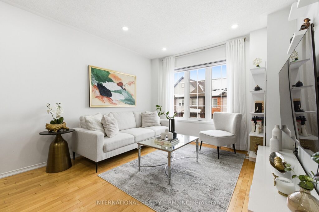 For Sale: 35 Ventura Lane, Ajax, ON L1T 0C4, Ajax, ON - Property Photo