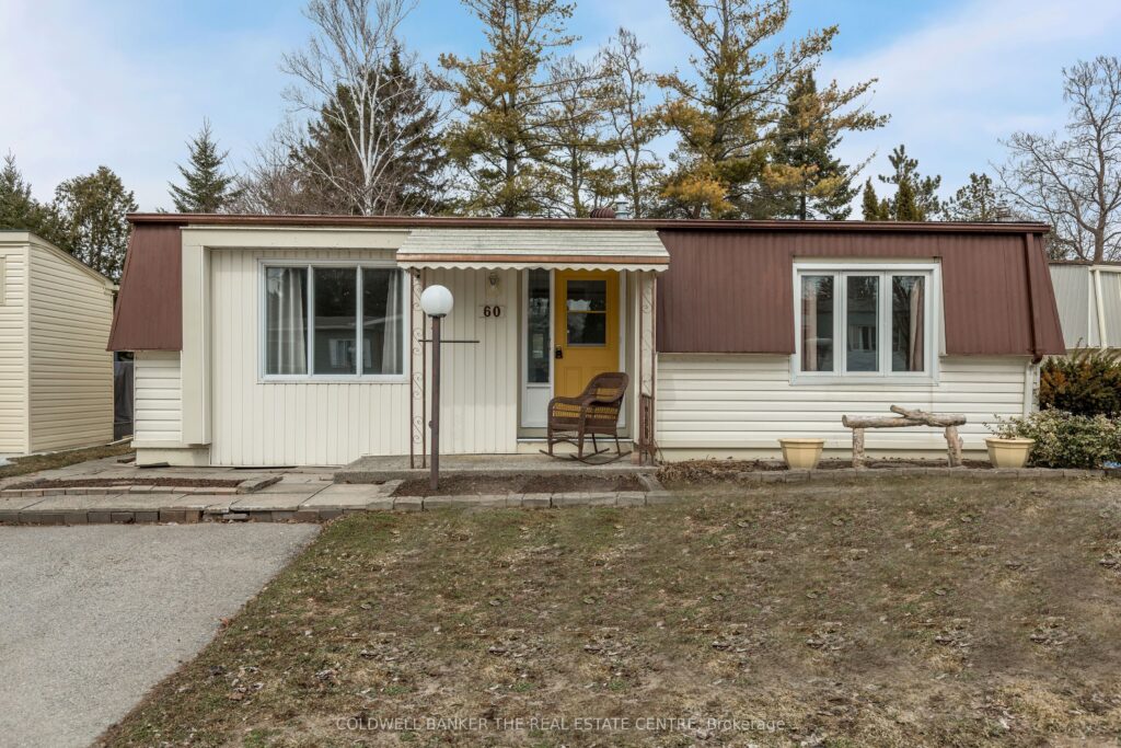 For Sale: 60 Linden Lane, Innisfil, ON L9S 1P2, Innisfil, ON - Property Photo