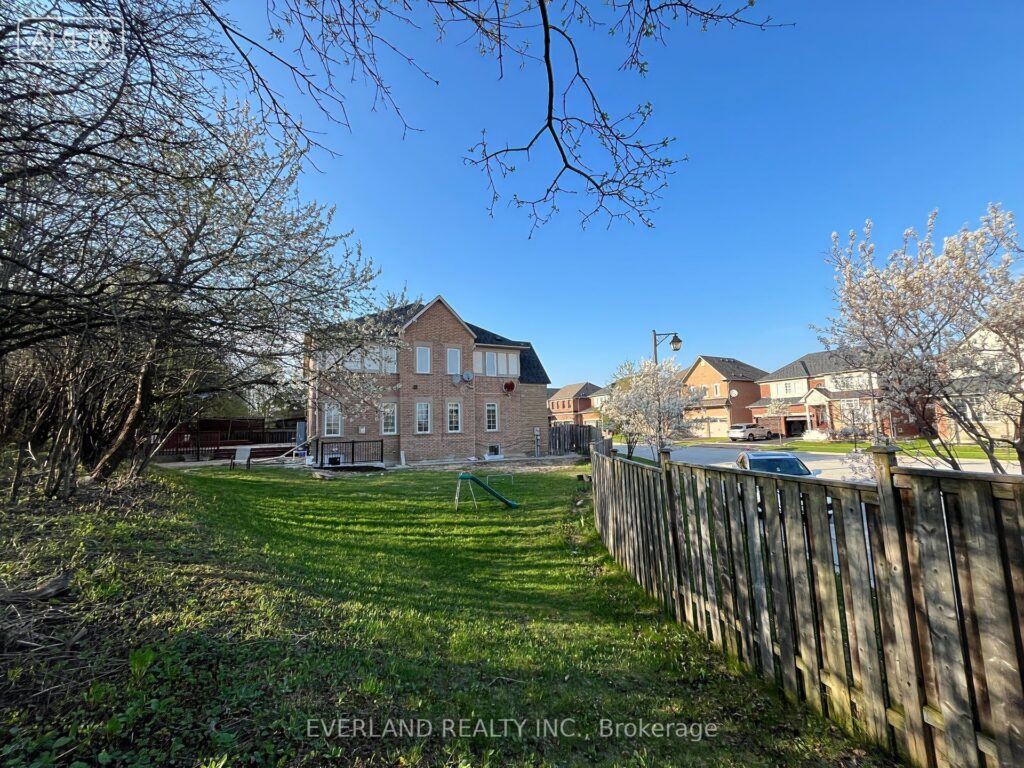 For Lease: 38 Kimberly Court Basement, Richmond Hill, ON L4E 4C6, Richmond Hill, ON - Property Photo