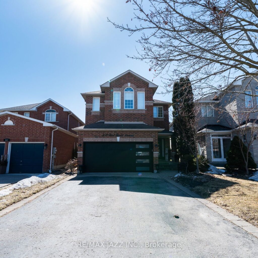 For Sale: 550 Bert Budd Avenue, Newmarket, ON L3Y 8S7, Newmarket, ON - Property Photo
