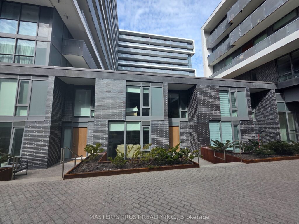 For Sale: 160 Flemington Road E TH109, Toronto W04, ON M6A 0A9, Toronto W04, ON - Property Photo