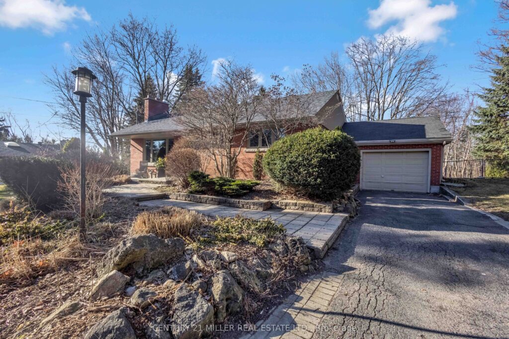 For Sale: 1898 Waterdown Road, Burlington, ON L7P 0T2, Burlington, ON - Property Photo