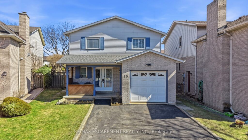 For Sale: 15 Finch Place, Hamilton, ON L9A 5C2, Hamilton, ON - Property Photo