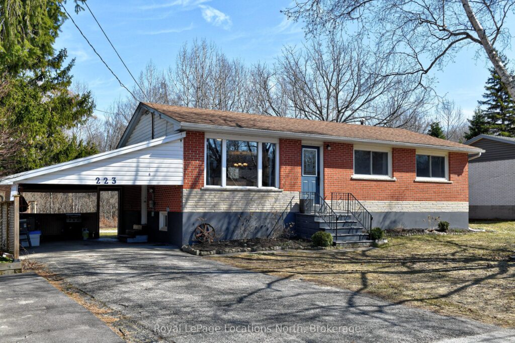 For Sale: 223 Graham Street, Meaford, ON N4L 1A9, Meaford, ON - Property Photo