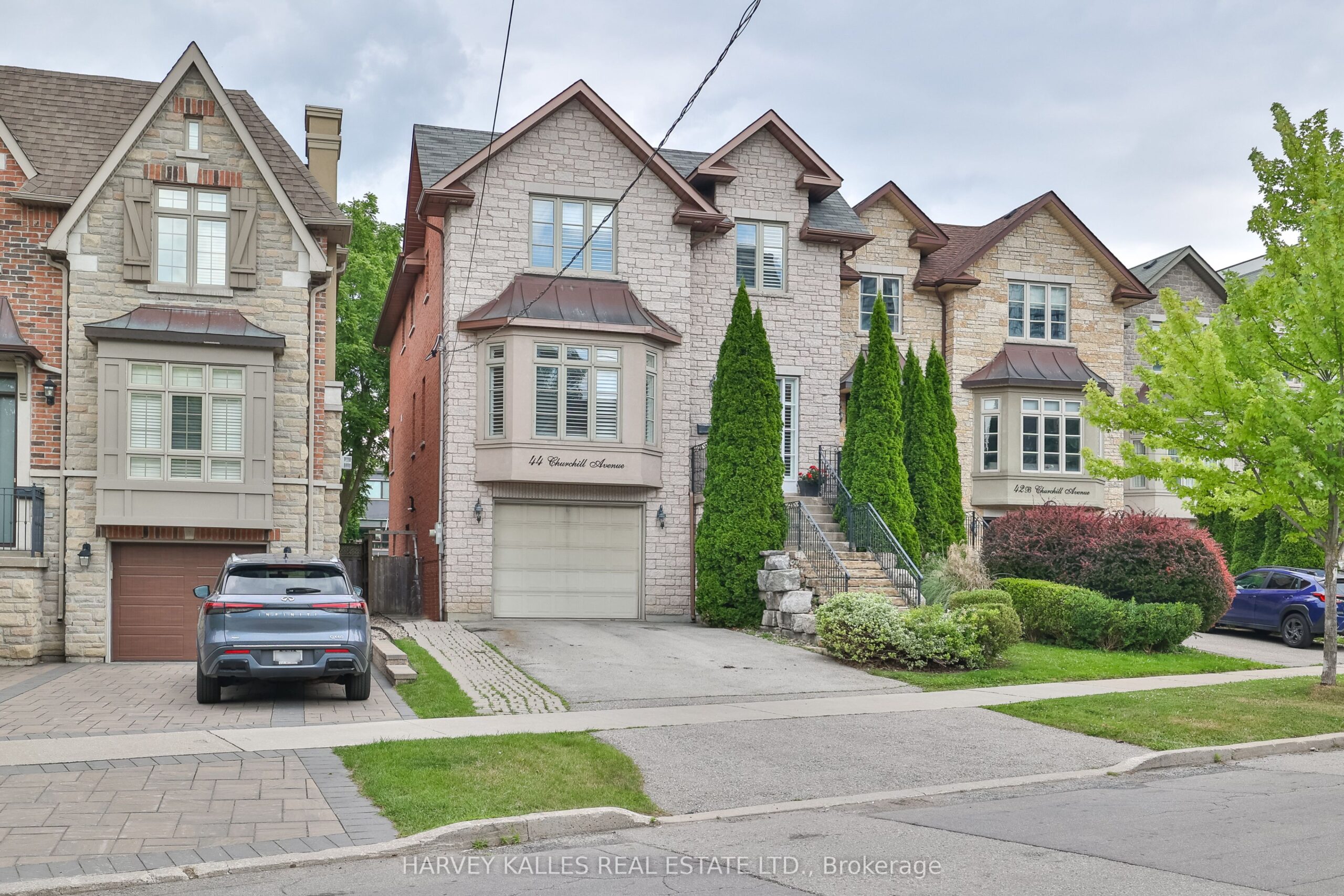 For Lease: 44 Churchill Avenue, Toronto, ON M2N 1Y7, Toronto C07, ON