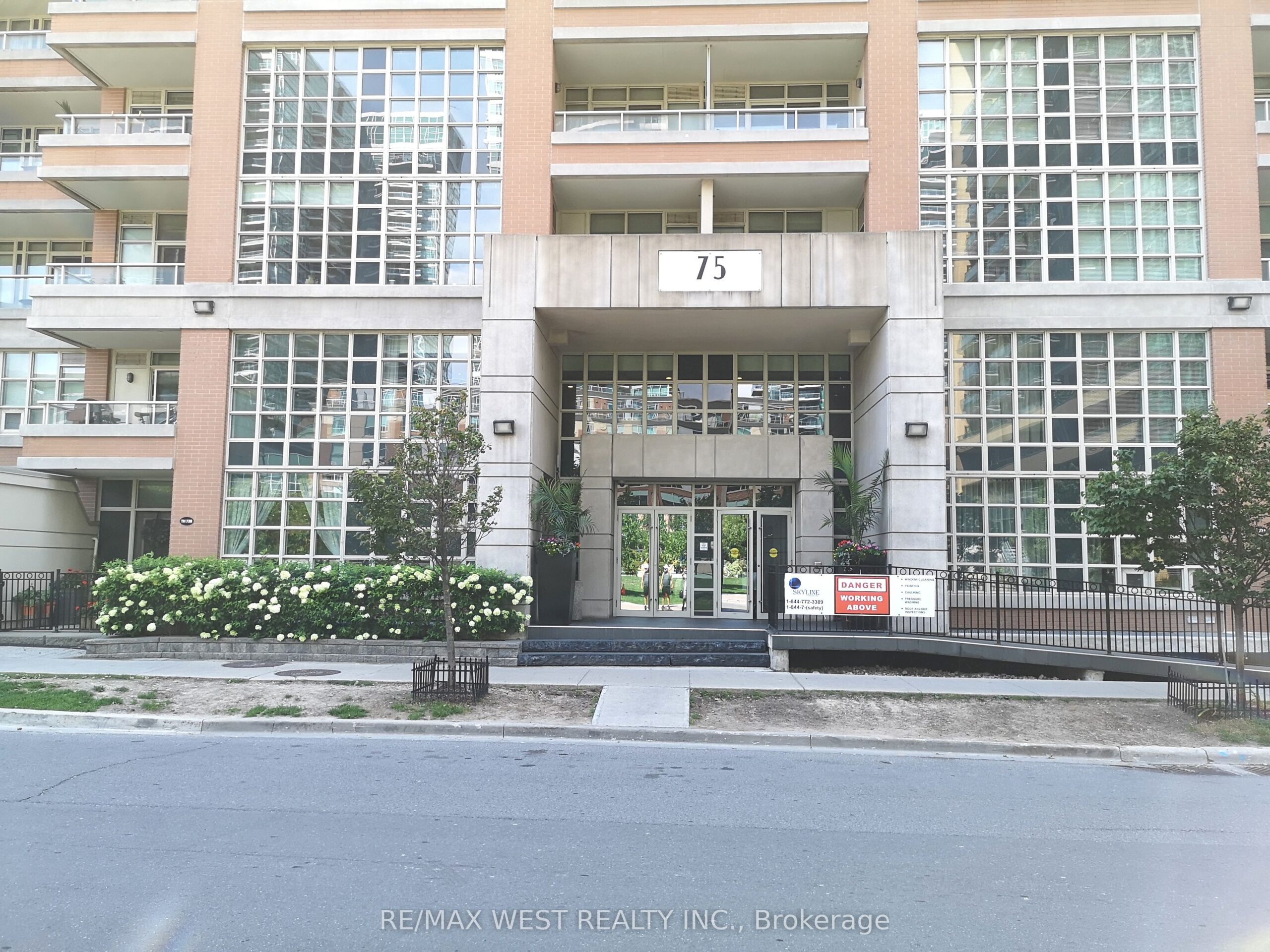 For Sale: 75 East Liberty Street 1718, Toronto, ON M6K 3R3, Toronto C01, ON