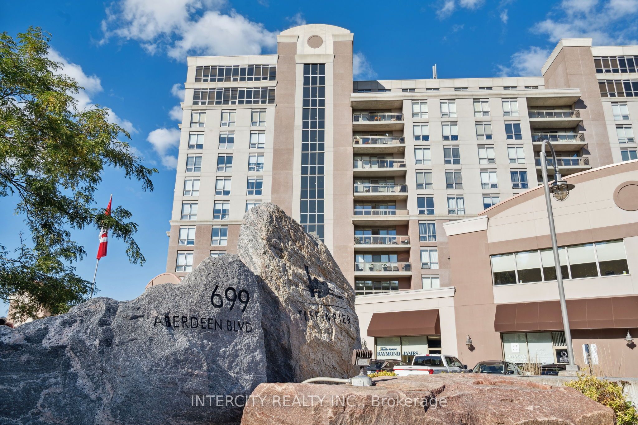 For Sale: 699 Aberdeen Boulevard 905, Midland, ON L4R 5P2, Midland, ON