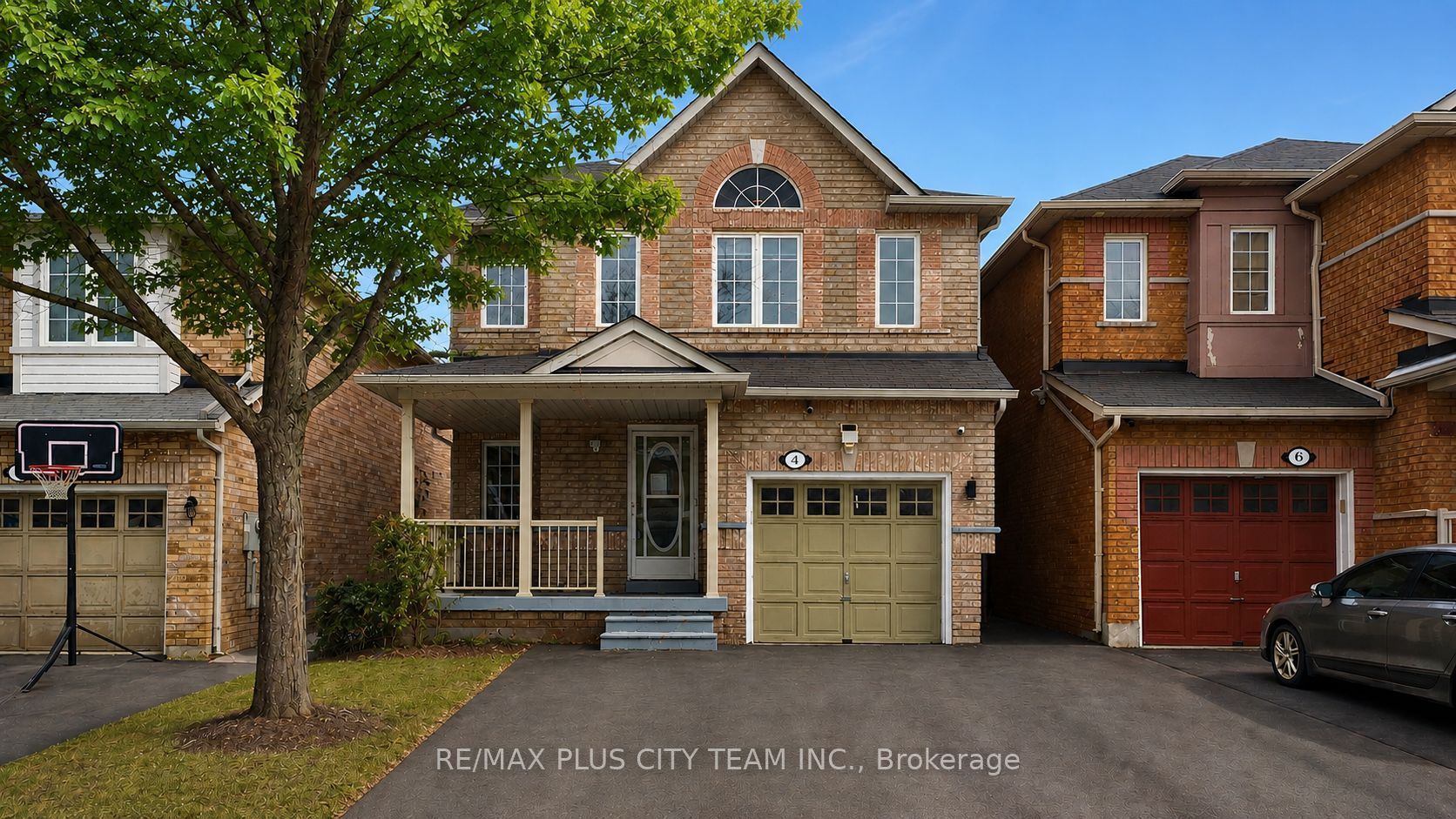 For Sale: 4 Slessor Lane, Brampton, ON L6P 1M3, Brampton, ON